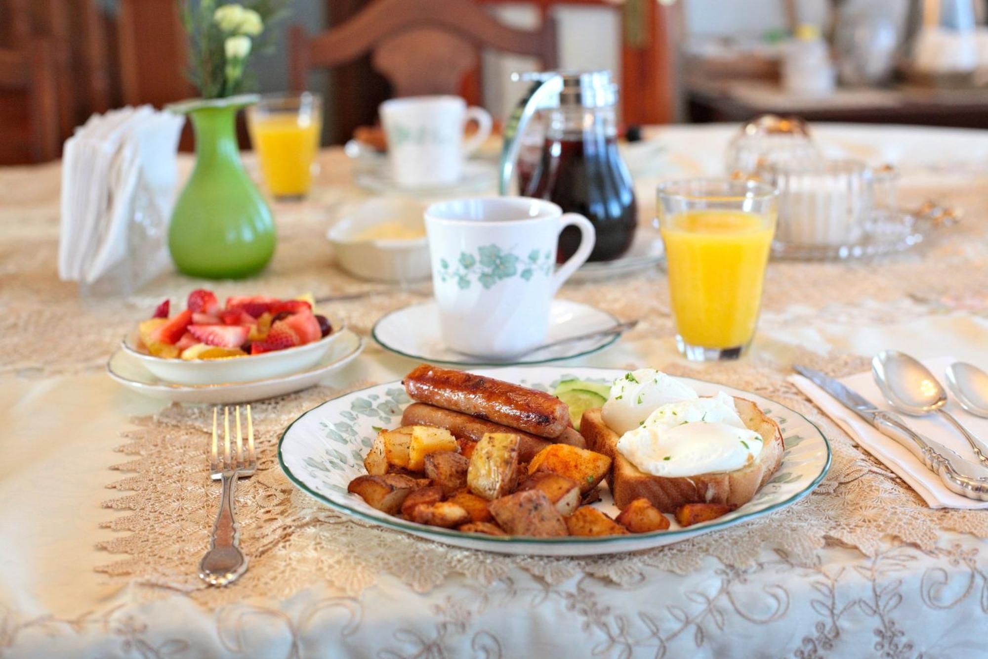 Twin Peaks B&B Mindemoya ภายนอก รูปภาพ